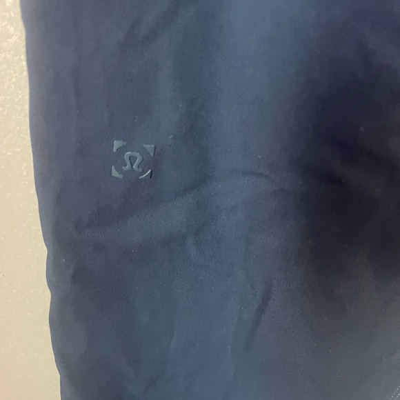 Lululemon M blue lined jogger pants sweatpants zippered pockets EUC - Picture 7 of 12